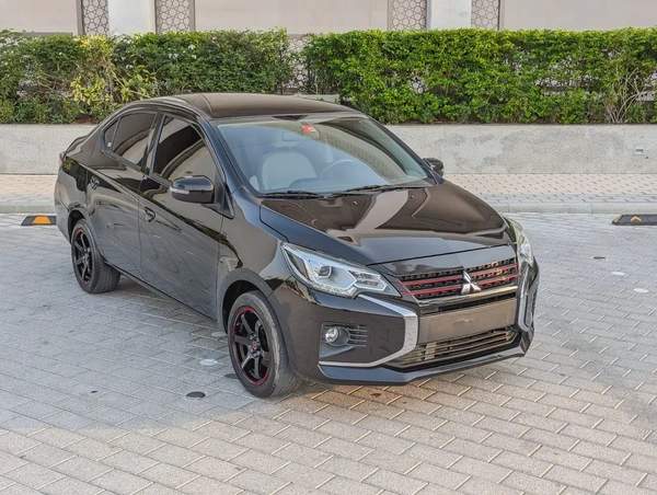 Mitsubishi Attrage 2022 GCC Signature Edition With Low KM Perfect Family Sedan