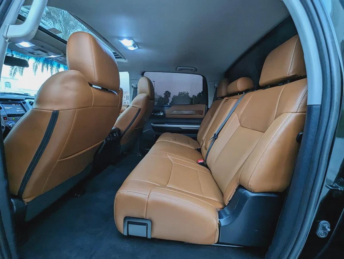 TOYOTA TUNDRA 2014 FACELIFTED 2025 1794 EDITION 4X4 4DOORS V8 5.7L IN EXCELLENT CONDITION-5-5