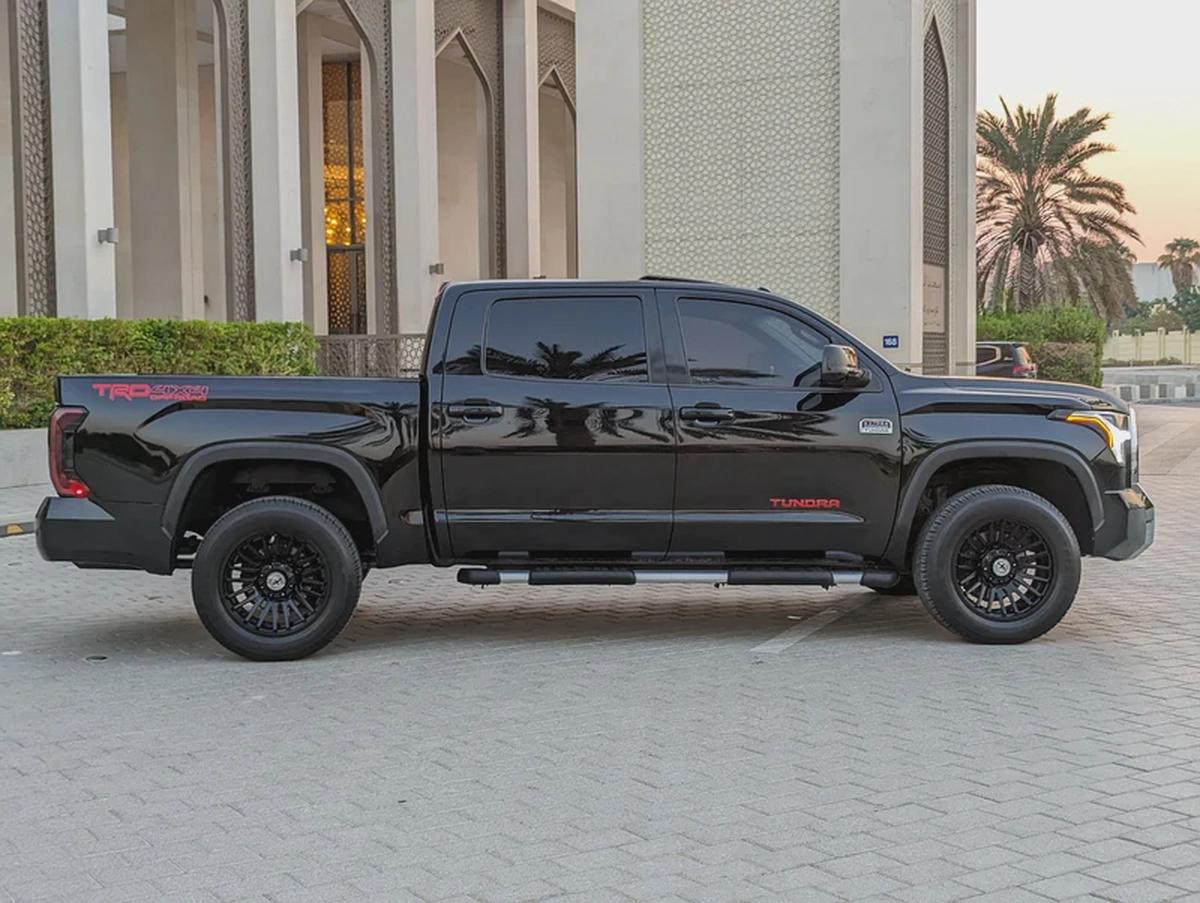 TOYOTA TUNDRA 2014 FACELIFTED 2025 1794 EDITION 4X4 4DOORS V8 5.7L IN EXCELLENT CONDITION-17-17