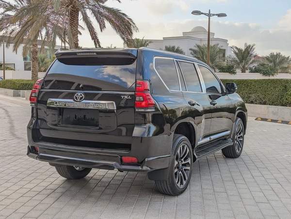 TOYOTA PRADO 2019 GCC V4 2.7L ACCIDENT FREE IN EXCELLENT CONDITION