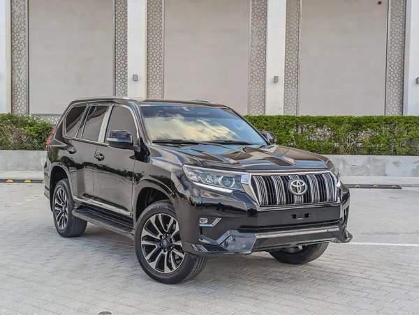 TOYOTA PRADO 2019 GCC V4 2.7L ACCIDENT FREE IN EXCELLENT CONDITION