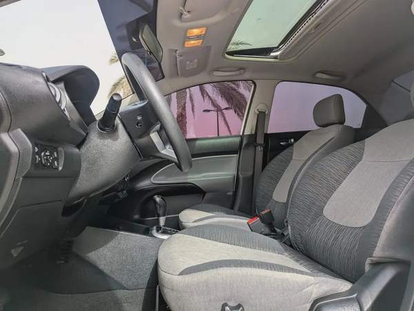 Kia Pegas 2020, MPI Top, GCC Premium Condition With Low KM Perfect Family Sedan With Sunroof and Nav