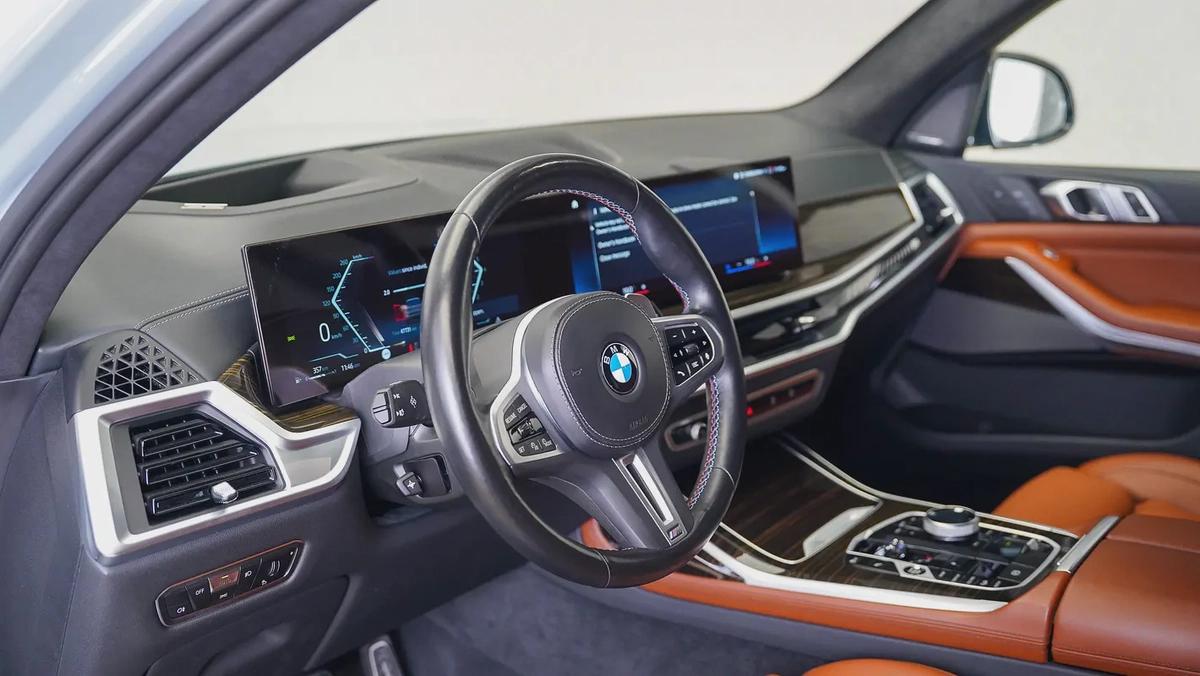 Special Offer | AED 5,546 PM | Up to 3 Years Warranty Service | X7 M60i Individual-3-3