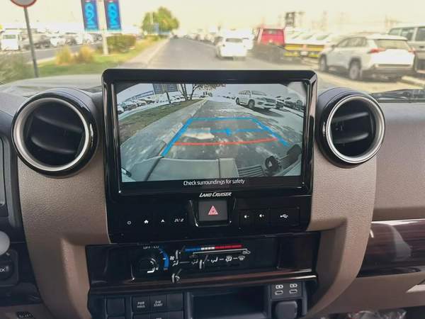 2025 Toyota Land Cruiser 70 LX - GCC Specs - Brand New!