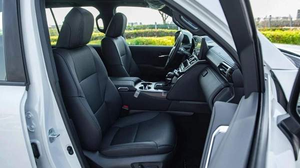 Toyota Land Cruiser TOYOTA LAND CRUISER GXR 3.5L PETROL FULL OPTION 0KM