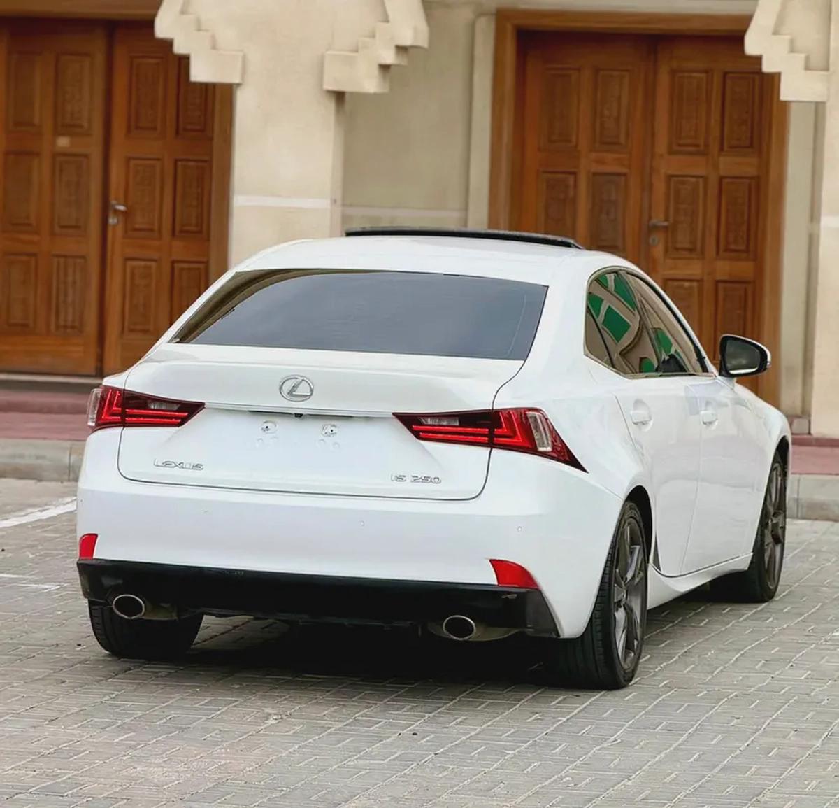 Lexus IS 250 2014 GCC Specs - Perfect Condition-5-5
