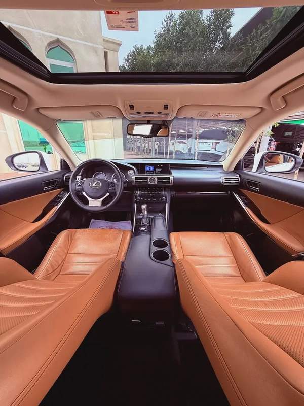 Lexus IS 250 2014 GCC Specs - Perfect Condition