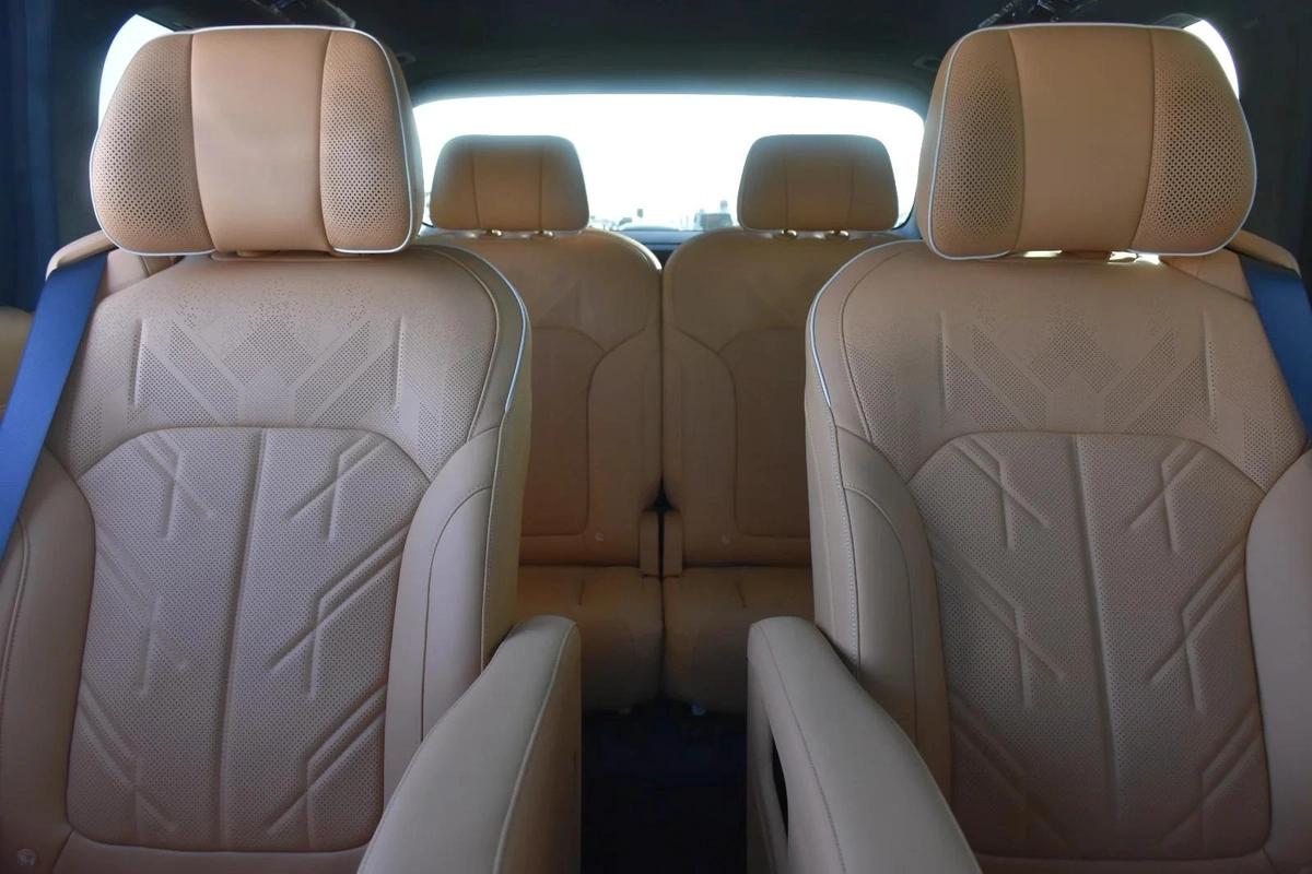 ZEEKR 9X 6 SEATS PHEV 2025 | WHITE-2-2