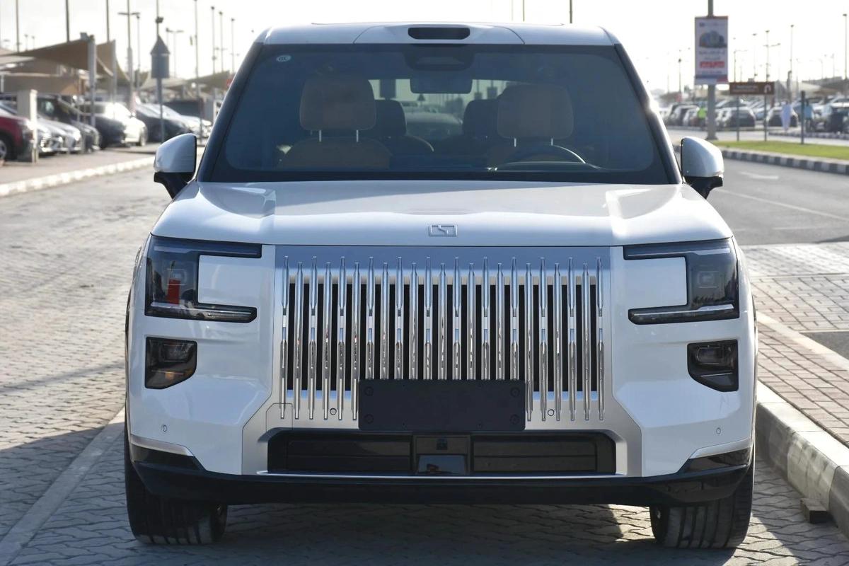 ZEEKR 9X 6 SEATS PHEV 2025 | WHITE-19-19