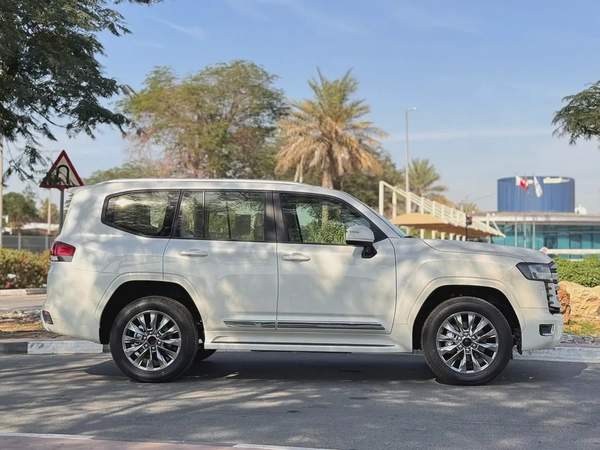 GXR TWIN TURBO / 2026 / 3 YEARS WARRANTY / FULL OPTION