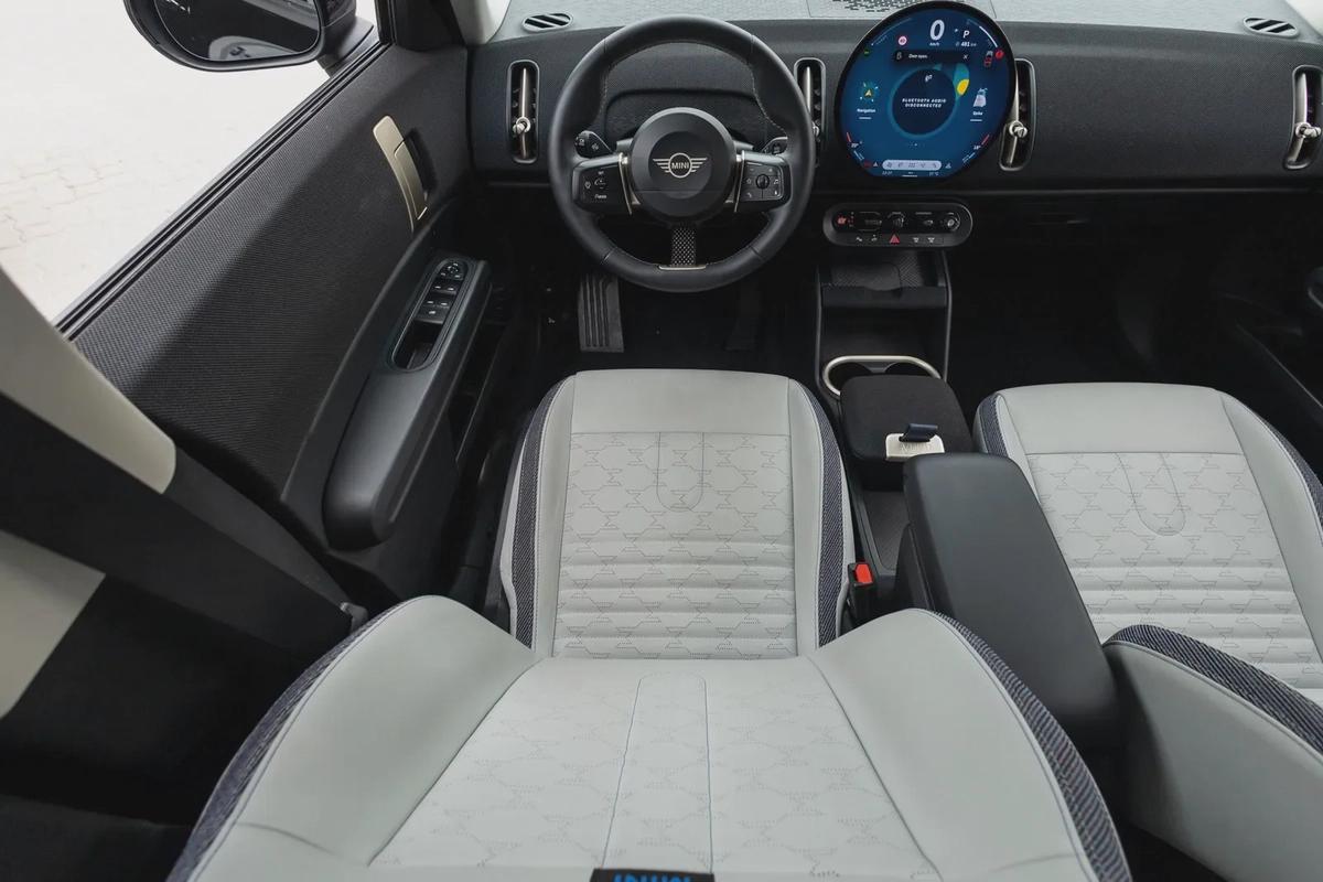 MINI Countryman Cooper 2024-18-18