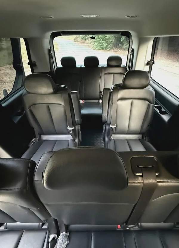 Hyundai Staria Luxury 2022 - Korean Specs - Excellent Condition