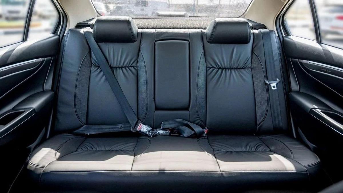 TOYOTA BELTA 1.5P AT MY2023-9-9