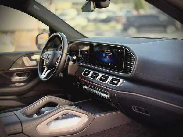 Mercedes-Benz GLS 450 – 2023