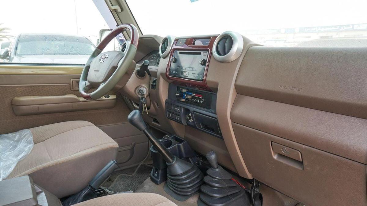 Toyota Land Cruiser Pick Up 4.0L-10-10