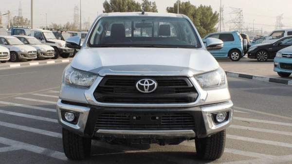 Toyota Hilux HILUX 2.4L AT DIESEL