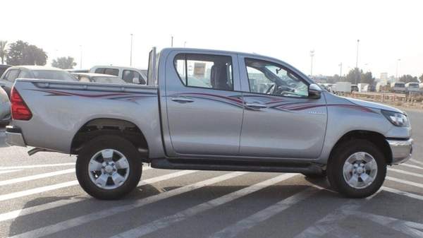 Toyota Hilux HILUX 2.4L AT DIESEL