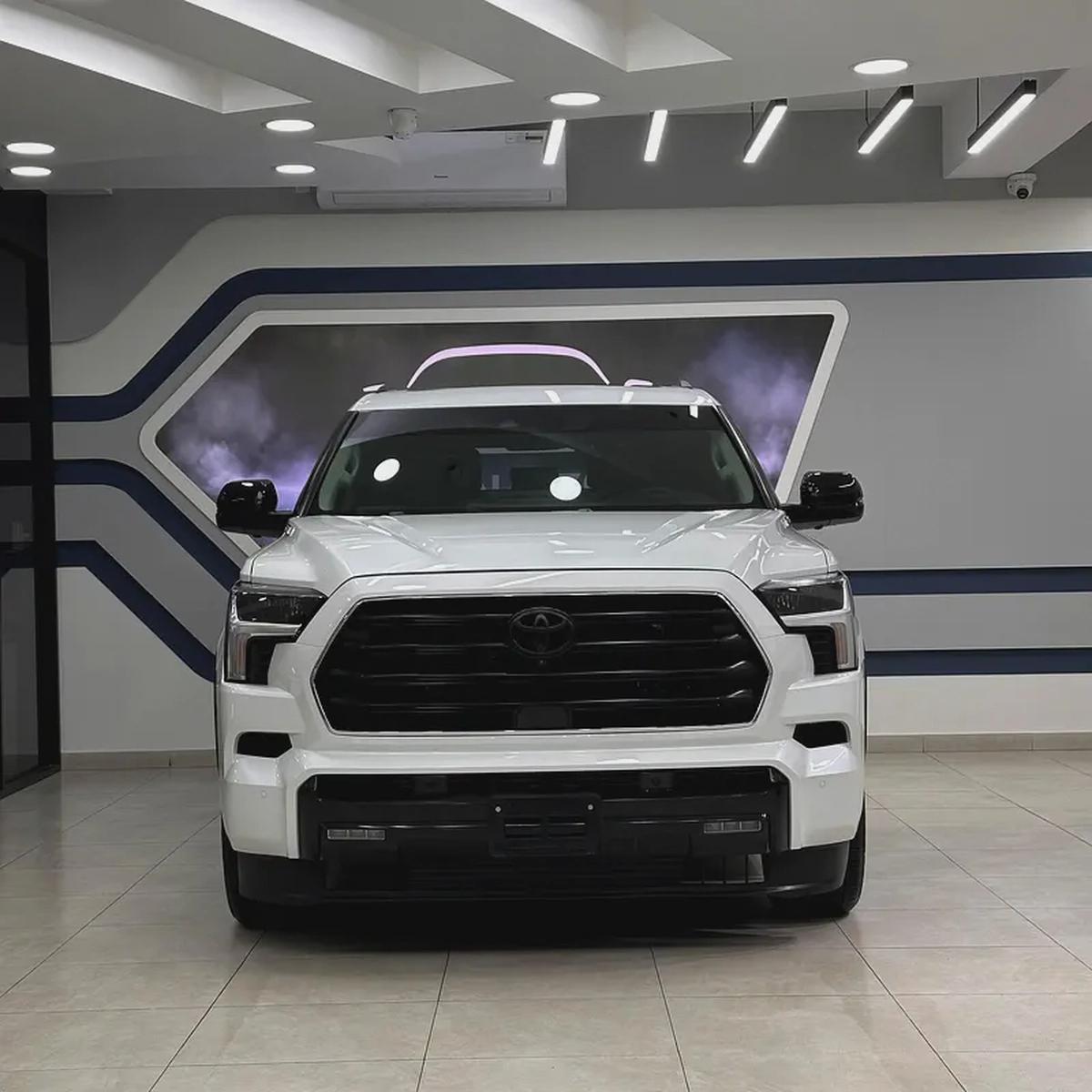 2024 Toyota Sequoia Limited hybrid-1-1