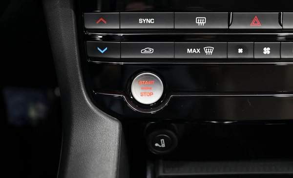 GCC | 1,400 AED Monthy | Free Insurance Registration | Warranty Till 2027