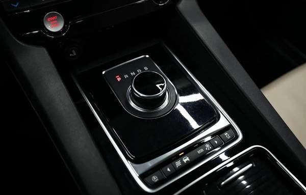 GCC | 1,400 AED Monthy | Free Insurance Registration | Warranty Till 2027