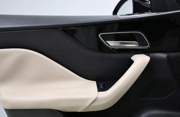 GCC | 1,400 AED Monthy | Free Insurance Registration | Warranty Till 2027