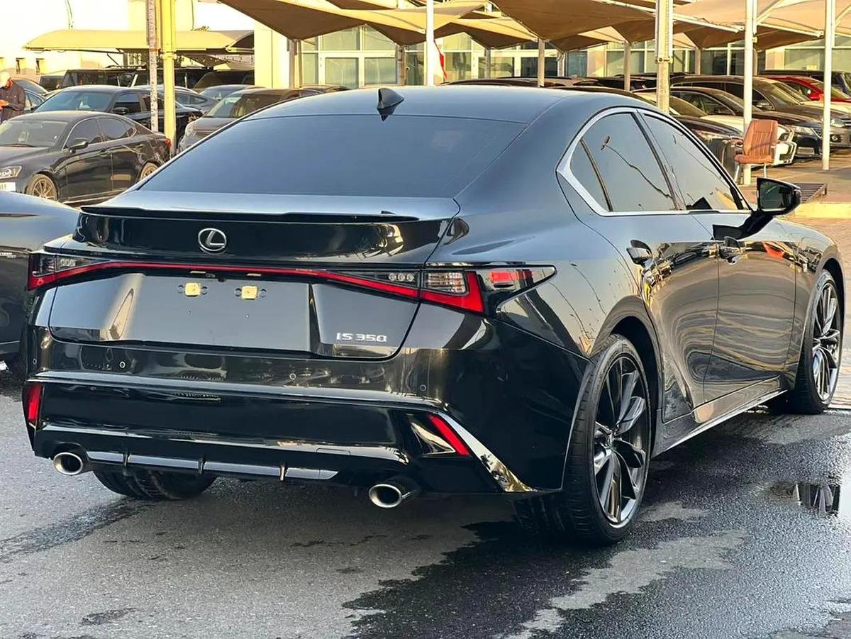 Lexus is350 f-sport Model 2024-5-5