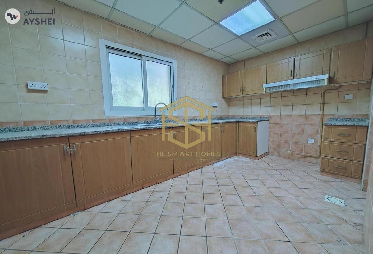 APARTMENT FOR RENT IN HESSA HOMES BUILDING, OUD METHA-12-12