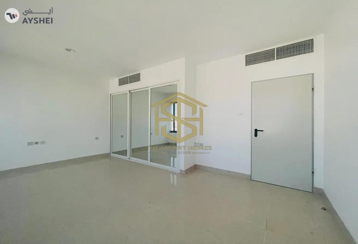 APARTMENT FOR RENT IN AL KHALEEJ CENTRE AREA, AL RAFFA-14-14