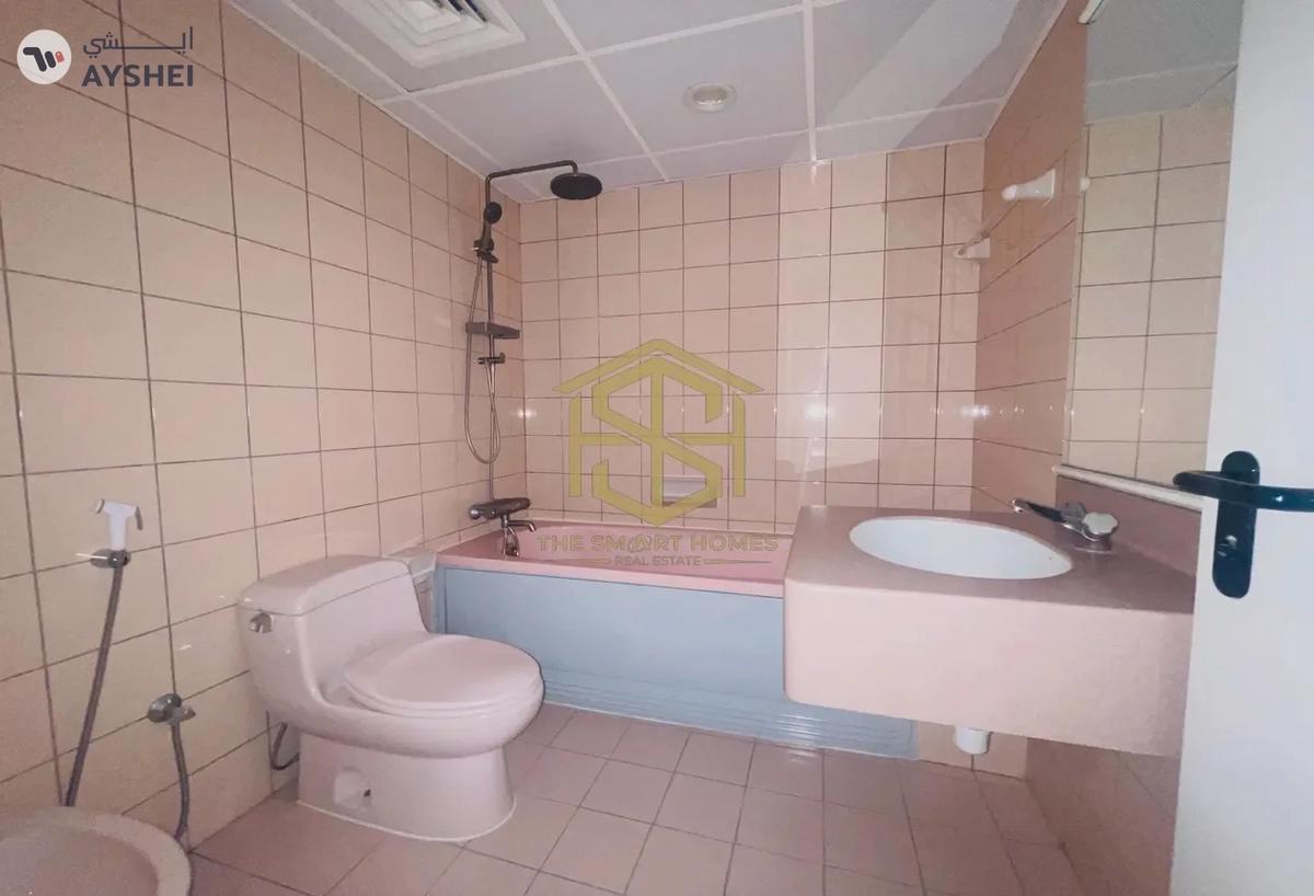 APARTMENT FOR RENT IN AL KHALEEJ CENTRE AREA, AL RAFFA-7-7