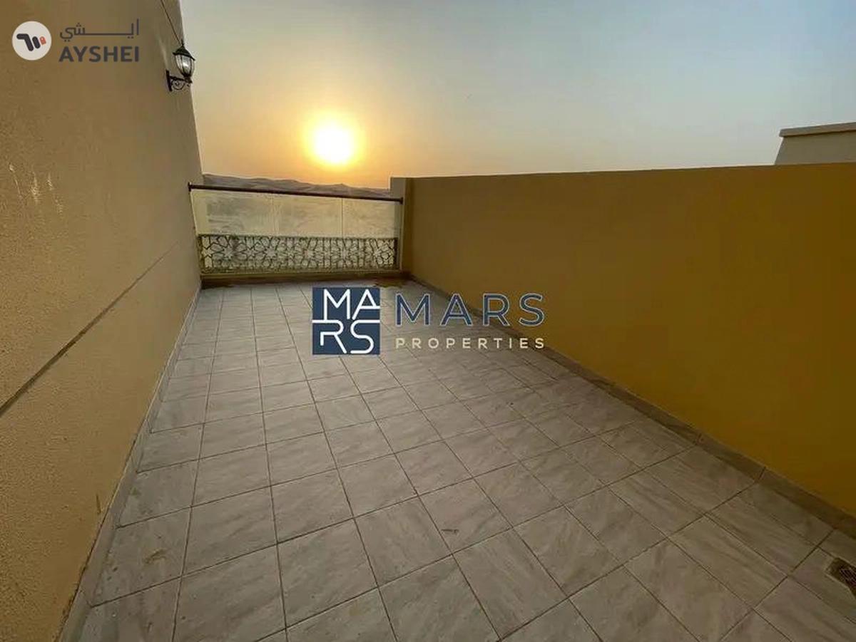 π Discover Luxury Living in Sharjah Garden City - A Majestic 5-Bedroom Villa Awaits You! π-9-9