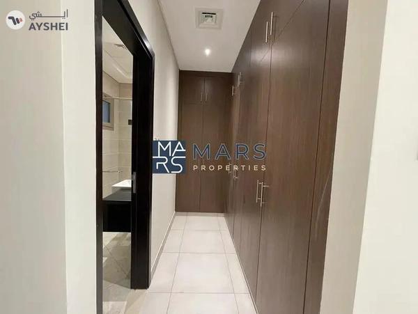 ๐ Discover Luxury Living in Sharjah Garden City - A Majestic 5-Bedroom Villa Awaits You! ๐