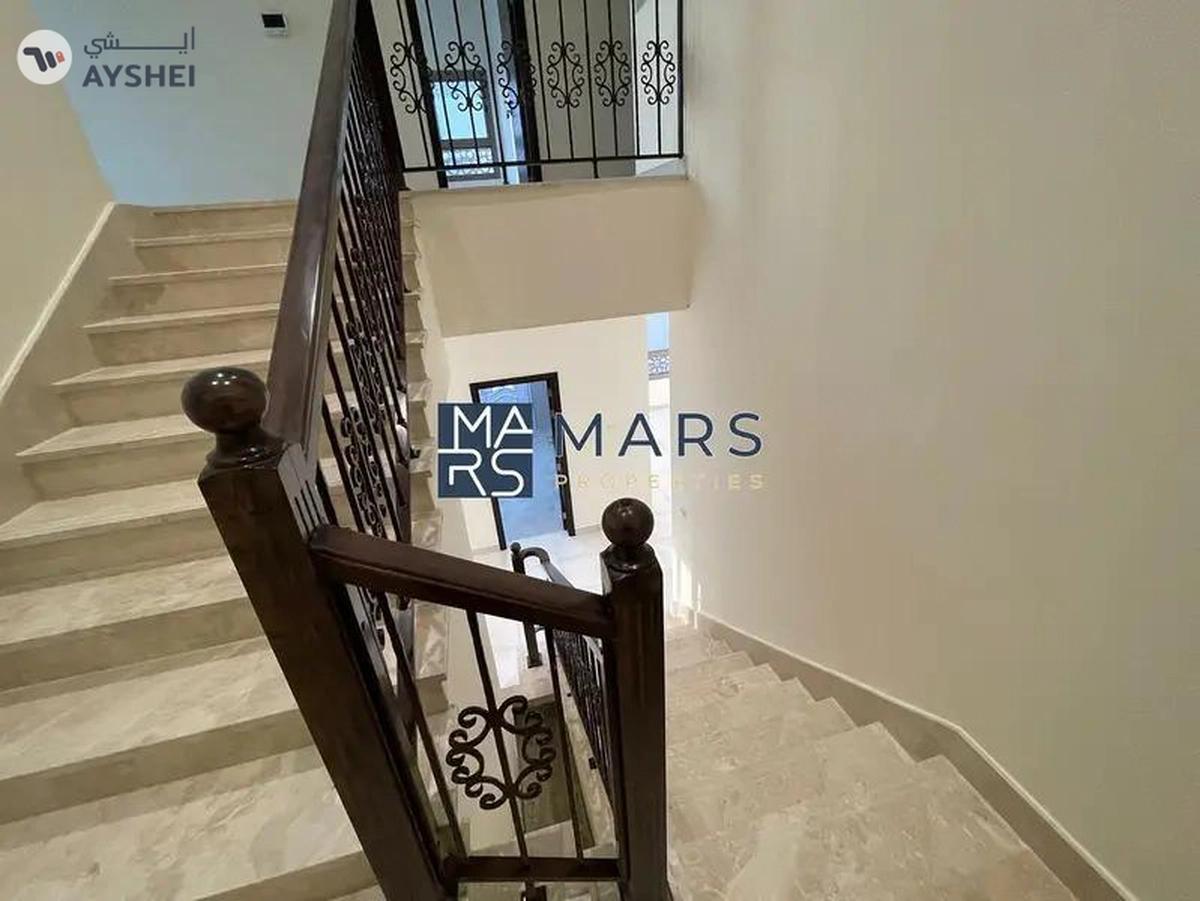 π Discover Luxury Living in Sharjah Garden City - A Majestic 5-Bedroom Villa Awaits You! π-15-15