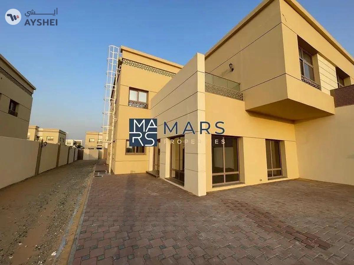 π Discover Luxury Living in Sharjah Garden City - A Majestic 5-Bedroom Villa Awaits You! π-22-22