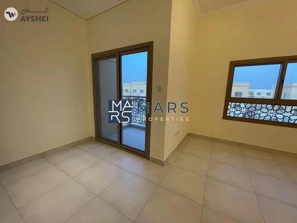 π Discover Luxury Living in Sharjah Garden City - A Majestic 5-Bedroom Villa Awaits You! π-1-landscape