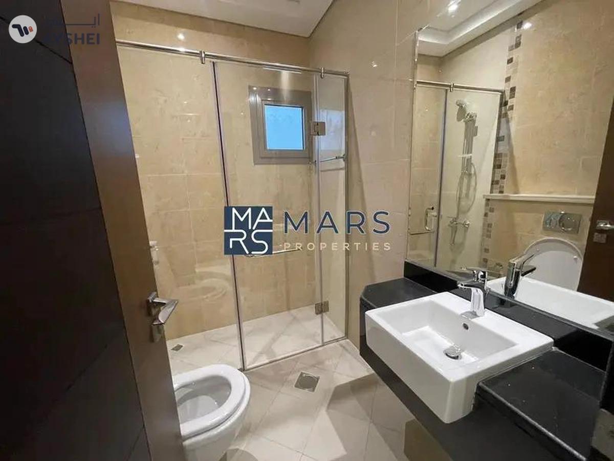 π Discover Luxury Living in Sharjah Garden City - A Majestic 5-Bedroom Villa Awaits You! π-5-5