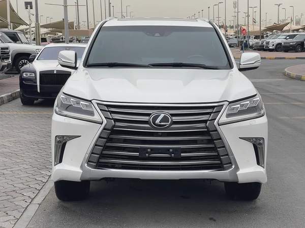 الشارقه سوق الحراج معرض اصل الهيبه رقم 162