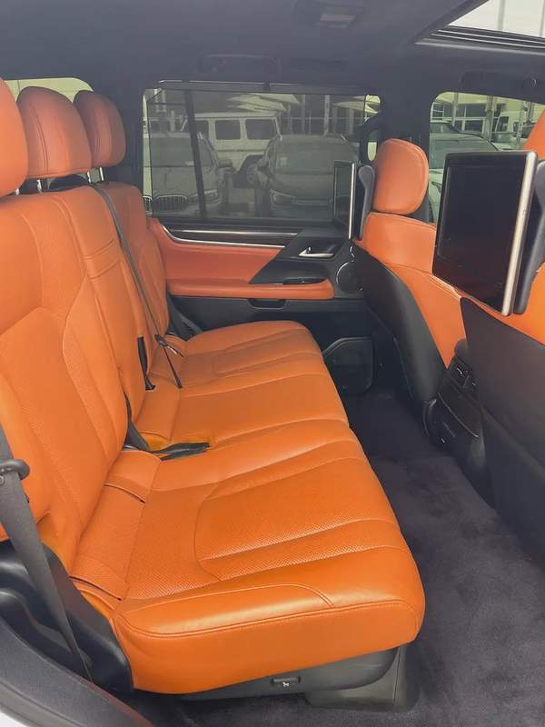 الشارقه سوق الحراج معرض اصل الهيبه رقم 162