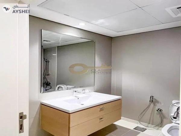 Large Studio | Fitted Kitchen | Park view