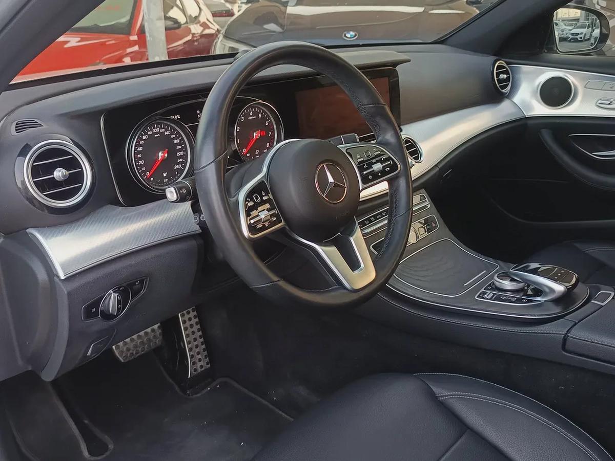 Mercedes-Benz E 250 2019 - Korean Specs - Pristine Condition-4-4