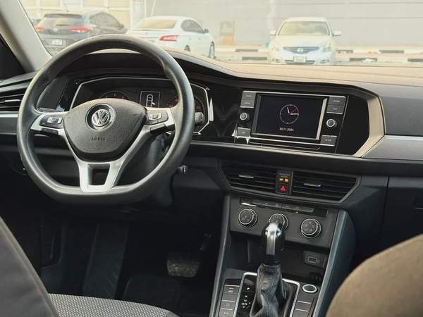 2019 Volkswagen Jetta GLI - American Specs