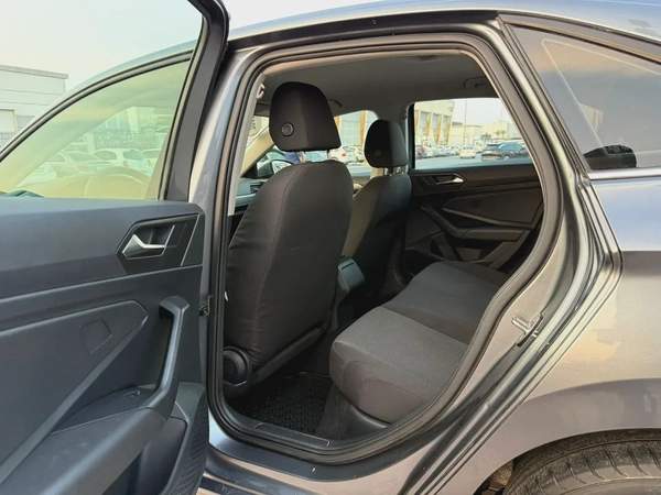 2019 Volkswagen Jetta GLI - American Specs