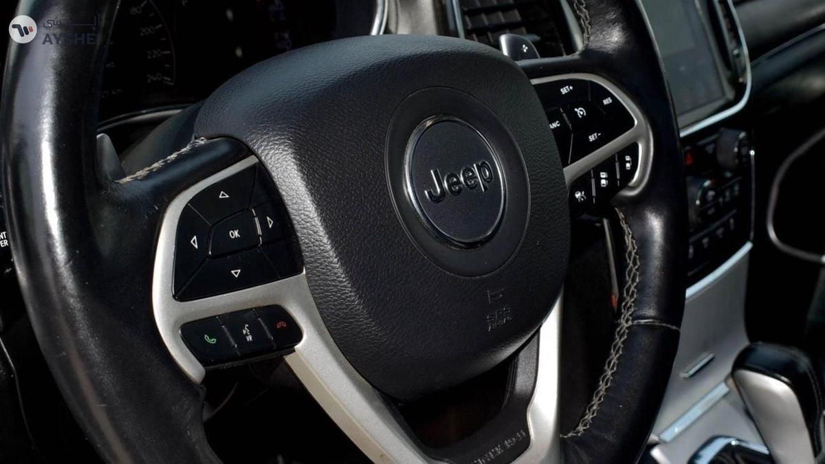 Jeep Grand Cherokee Summit 5.7 L V8-8-8