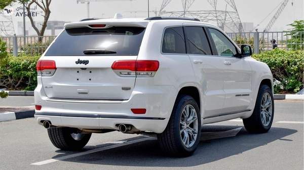 Jeep Grand Cherokee Summit 5.7 L V8