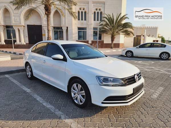 Volkswagen Jetta S V4 2.0L 2015 Model GCC Specs With Partial Service History In Perfect Condition