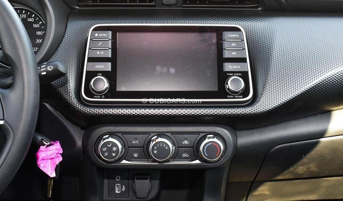 Nissan Kicks-9-9