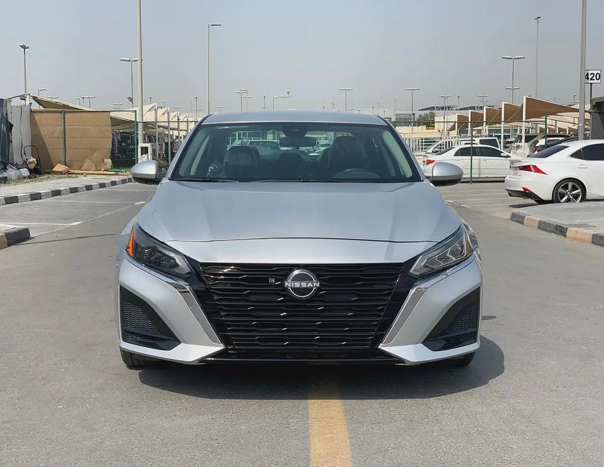 AED 1000 Monthly | Altima 2023 USA Specs | Excellent Condition | Like New-1-1