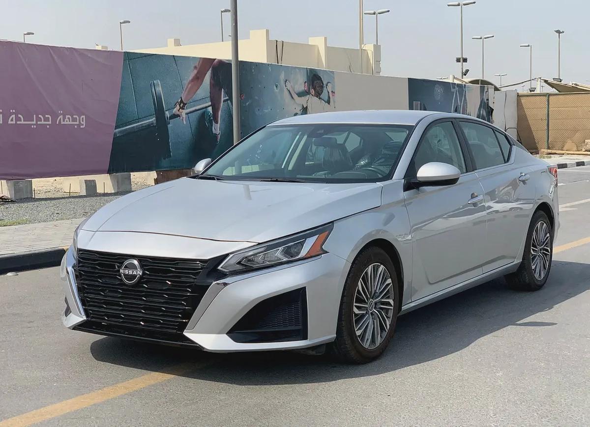 AED 1000 Monthly | Altima 2023 USA Specs | Excellent Condition | Like New-2-2