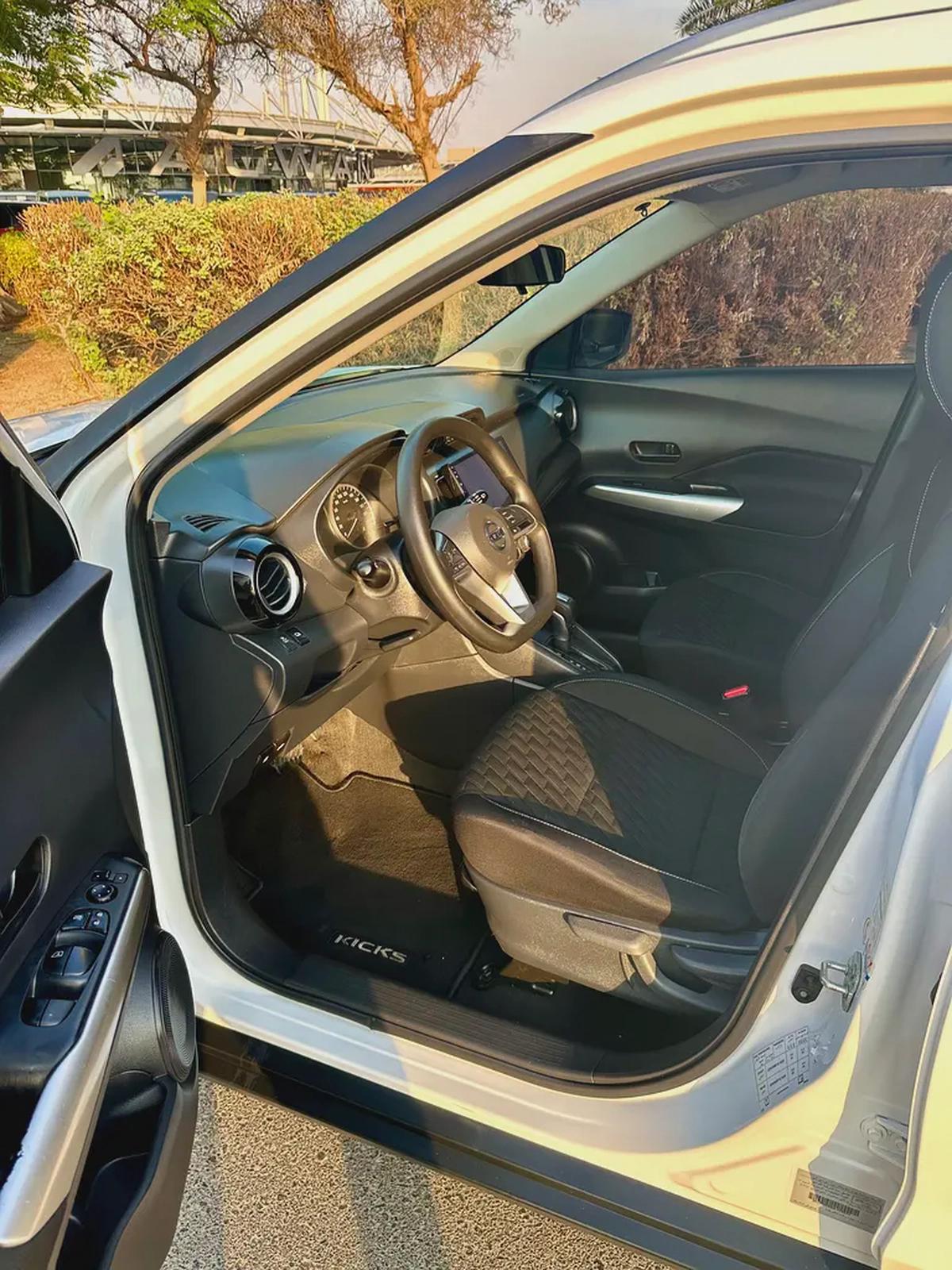 680/- AED EMI NISSAN KICKS 2022 1.6L || GCC Specs ||Well Maintained Single Owner Used-3-3