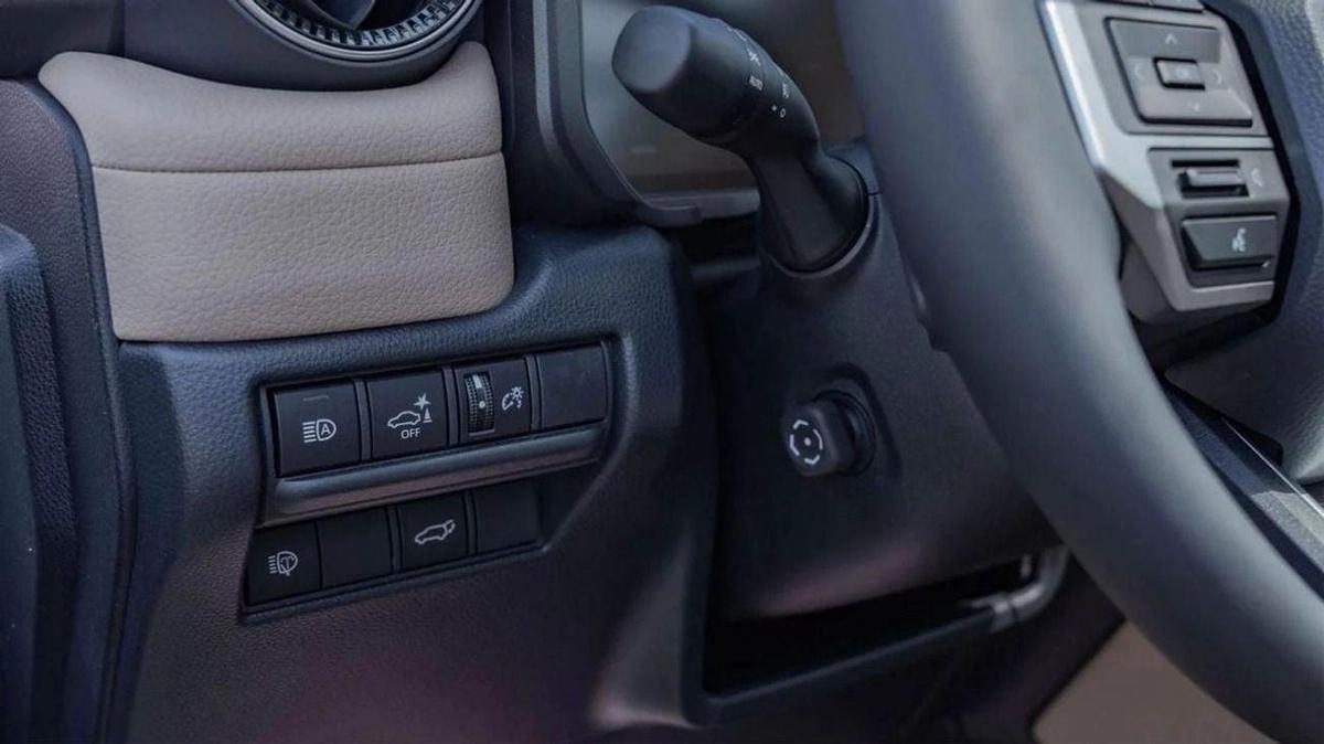 Toyota Prado Toyota prado primum 2.8L diesel MY2026-15-15