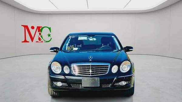 MERCEDES BENZ E350 - 2007 - CLEAN CAR FRESH JAPAN IMPORT